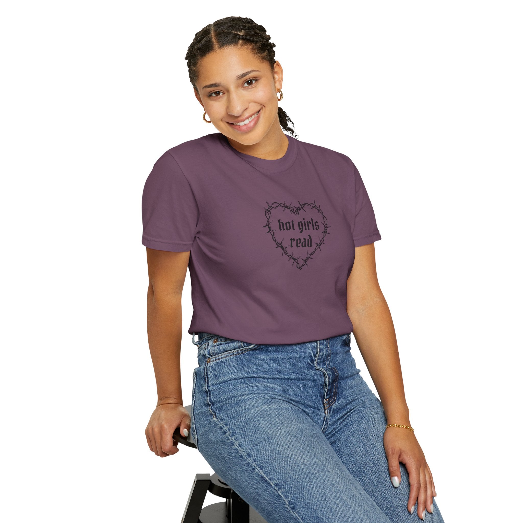 Hot Girls Read Comfort Color Tee