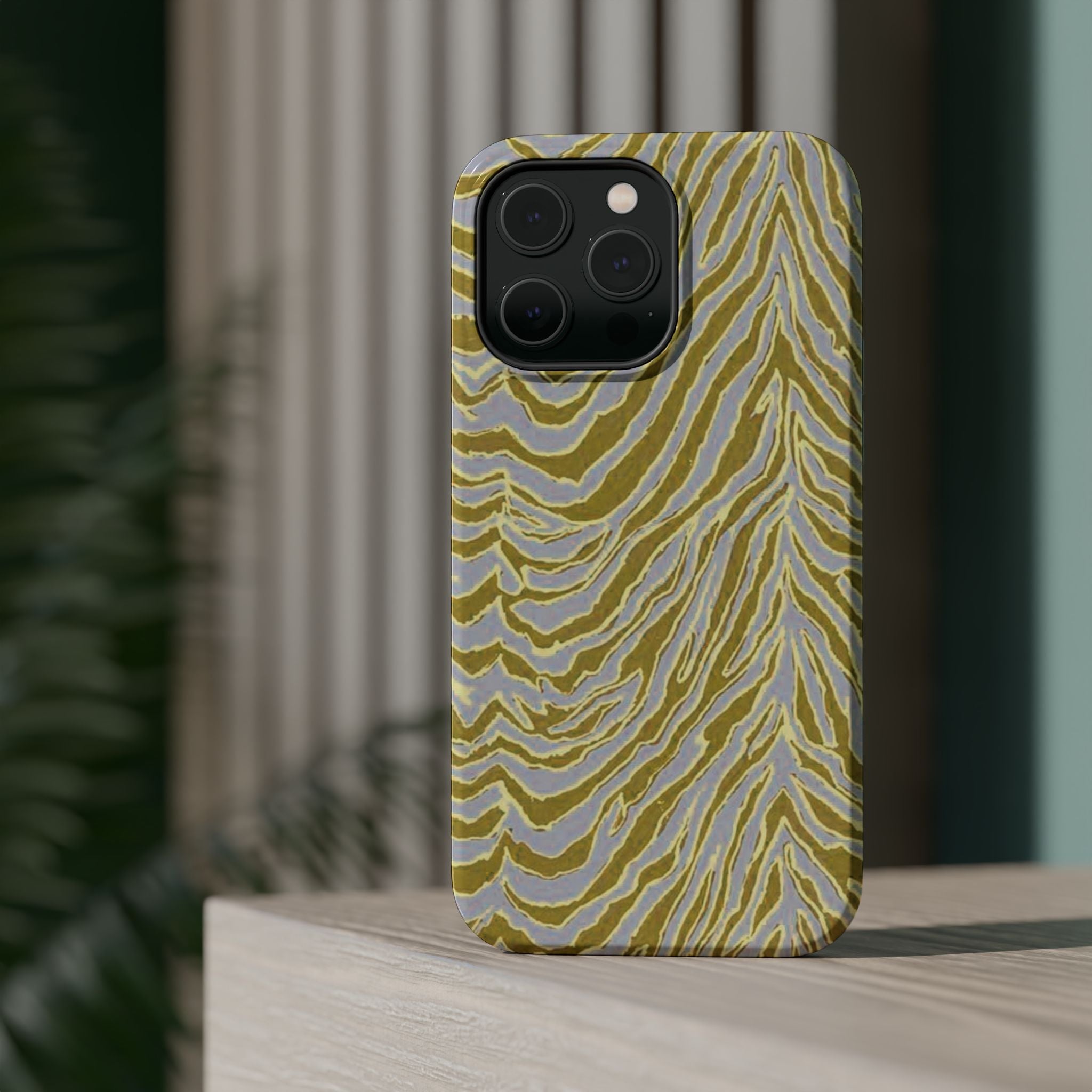 Lucky Zebra - Magnetic Impact-Resistant Cases