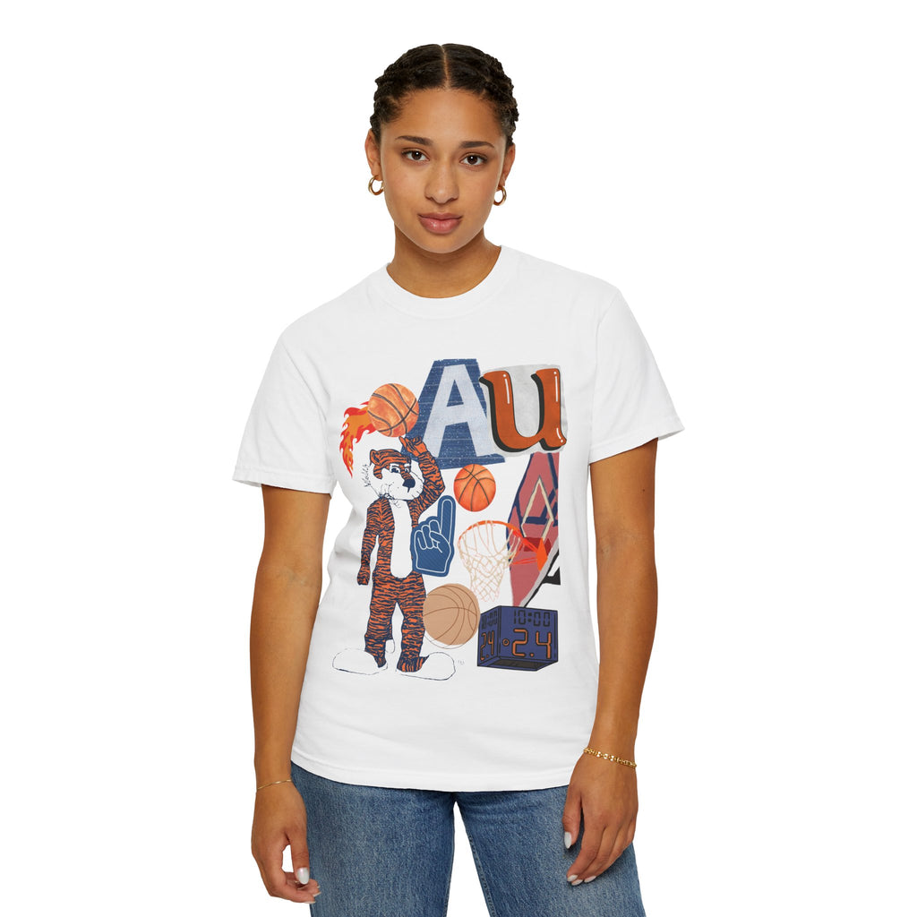 Vintage-Inspired Basketball T-Shirt for Sports Fans