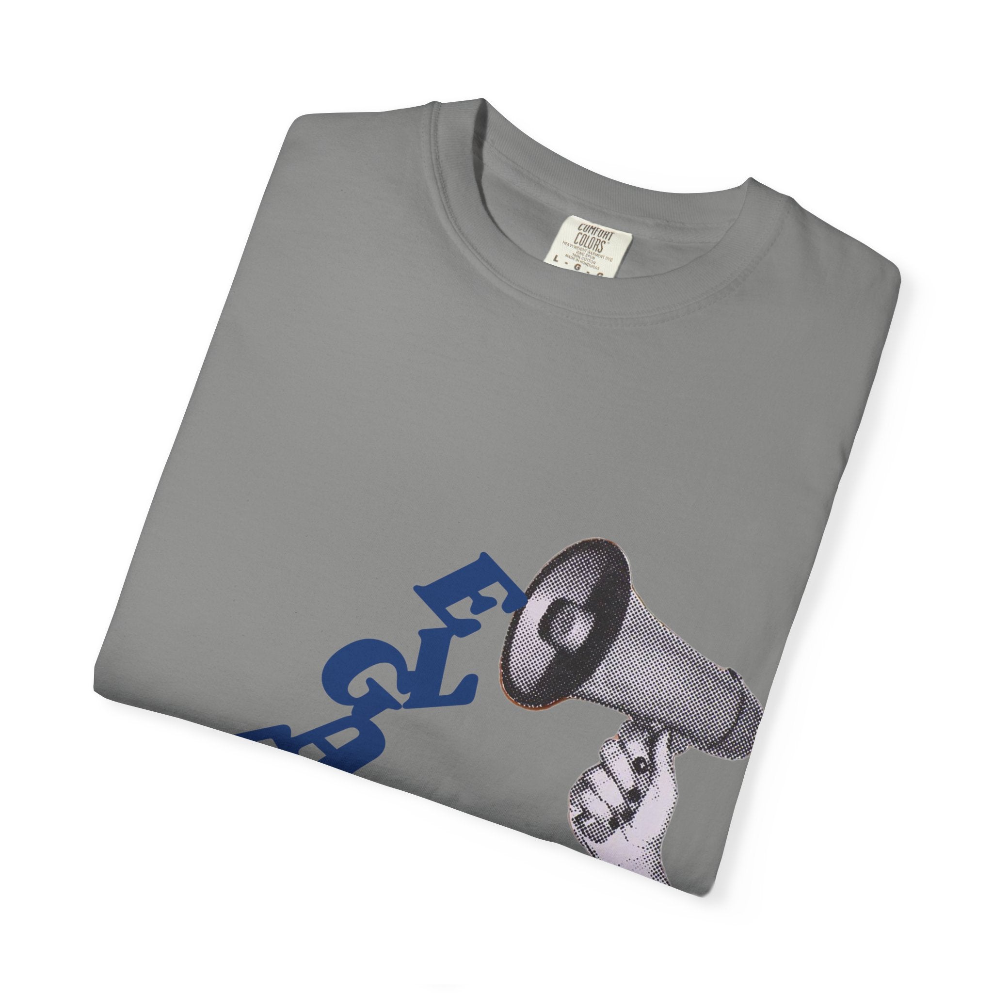 Auburn Graphic T-Shirt with Statement Design