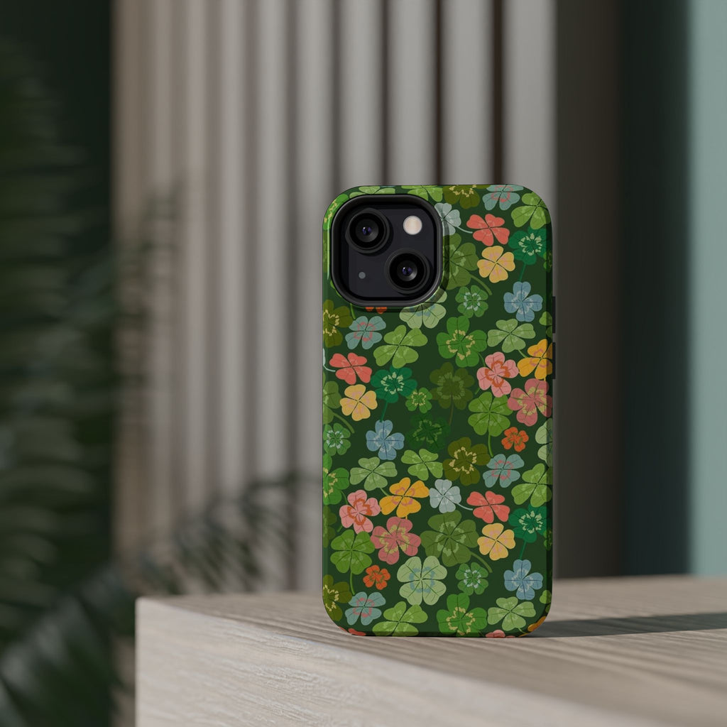 Clover - Magnetic Impact-Resistant Cases