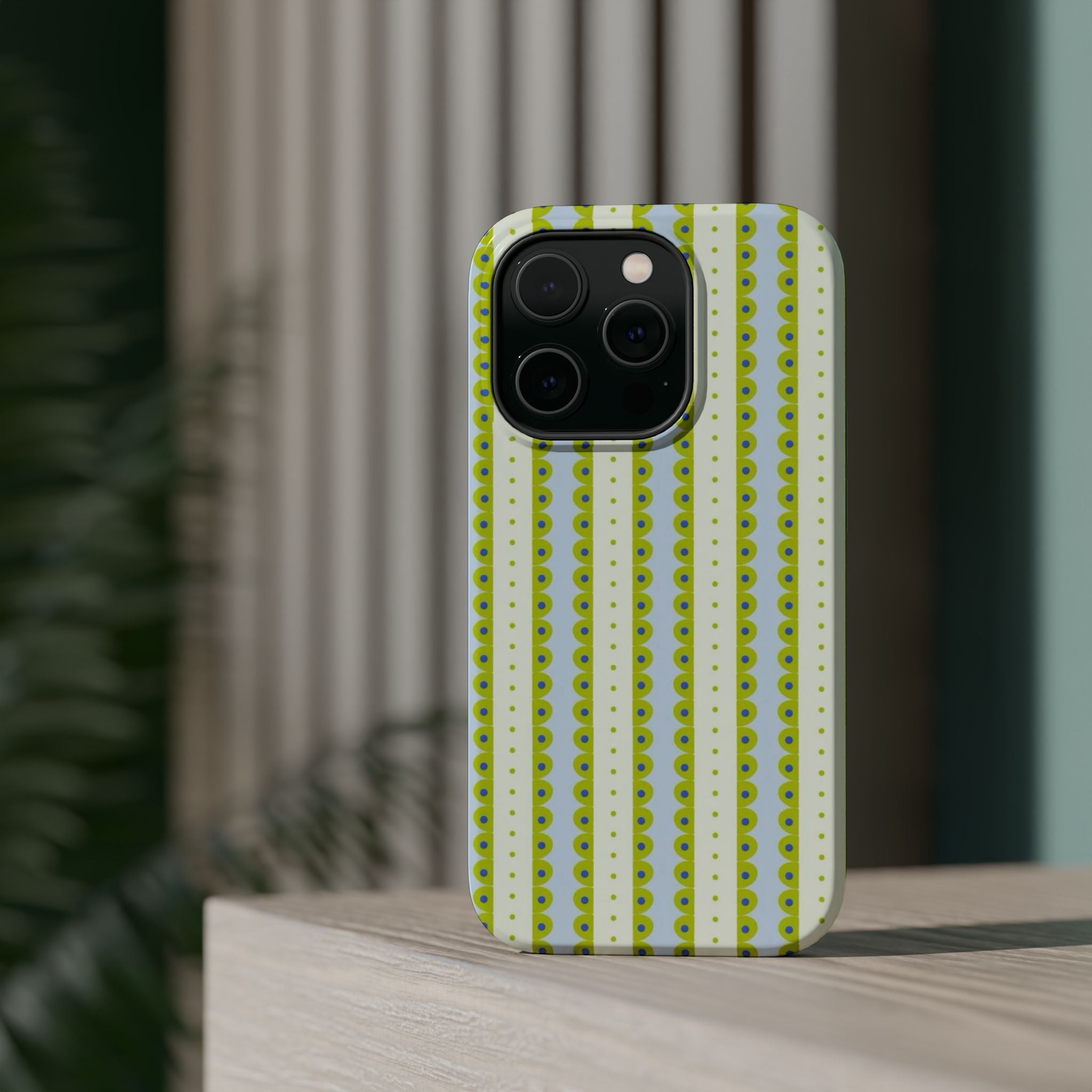 Scalloped - Magnetic Impact-Resistant Cases