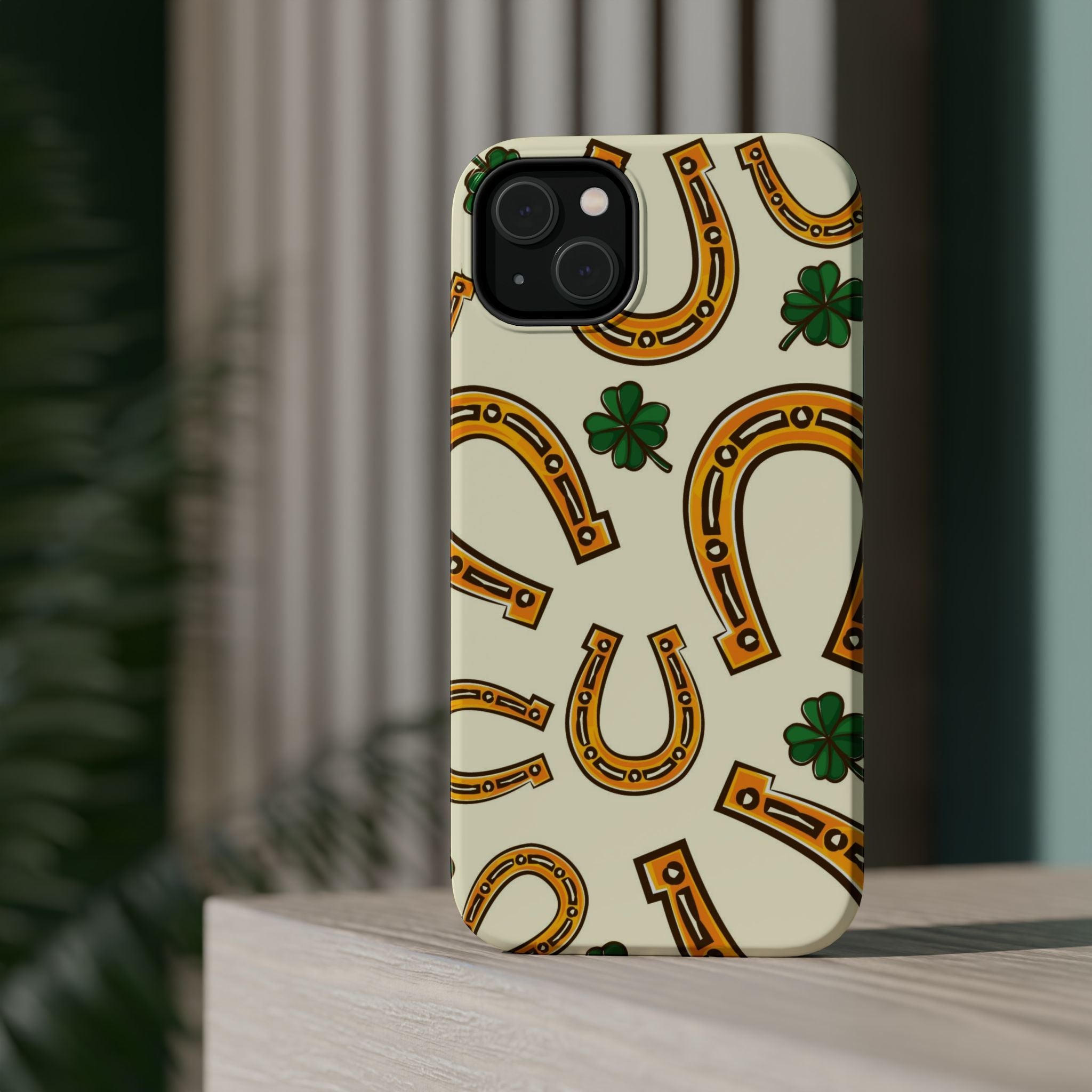 Horseshoe - Magnetic Impact-Resistant Cases