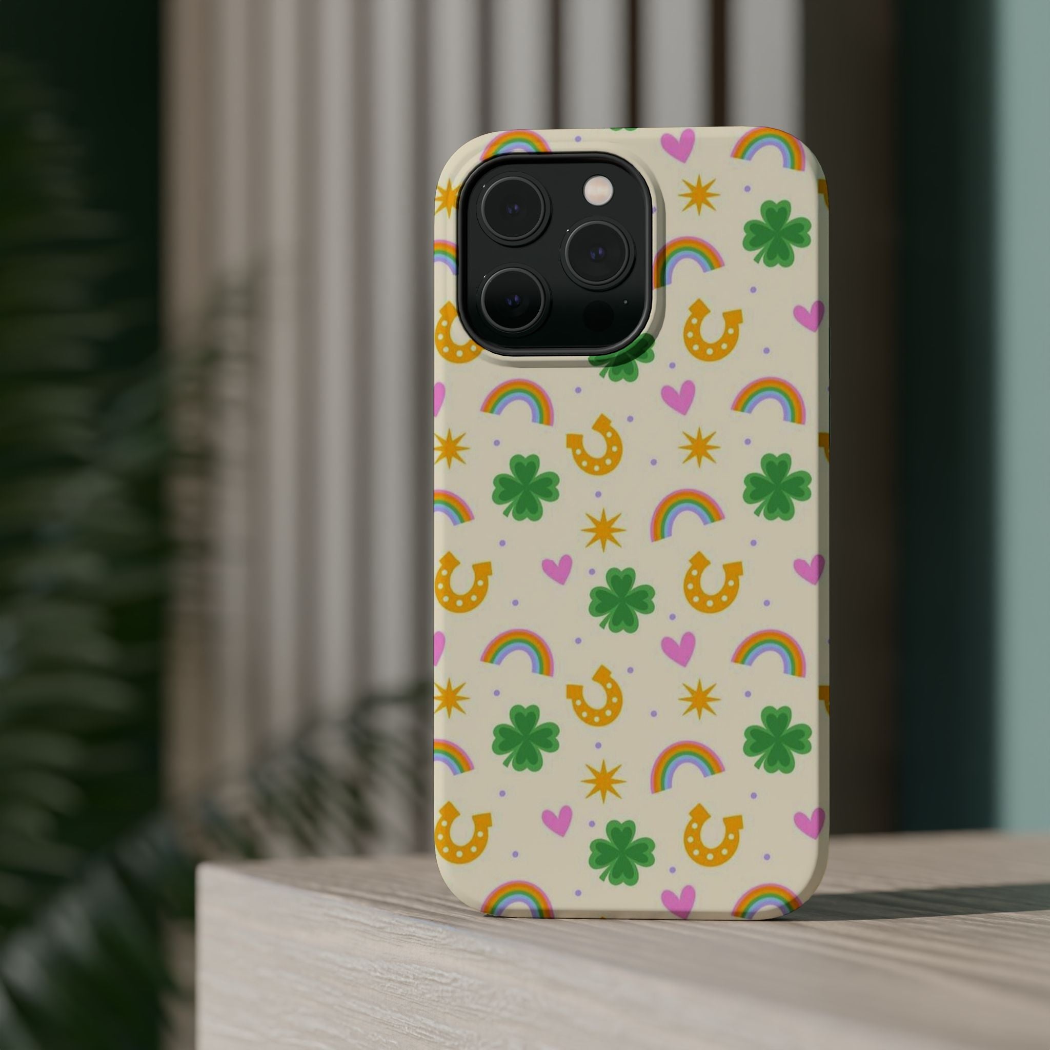 Lucky - Magnetic Impact-Resistant Cases