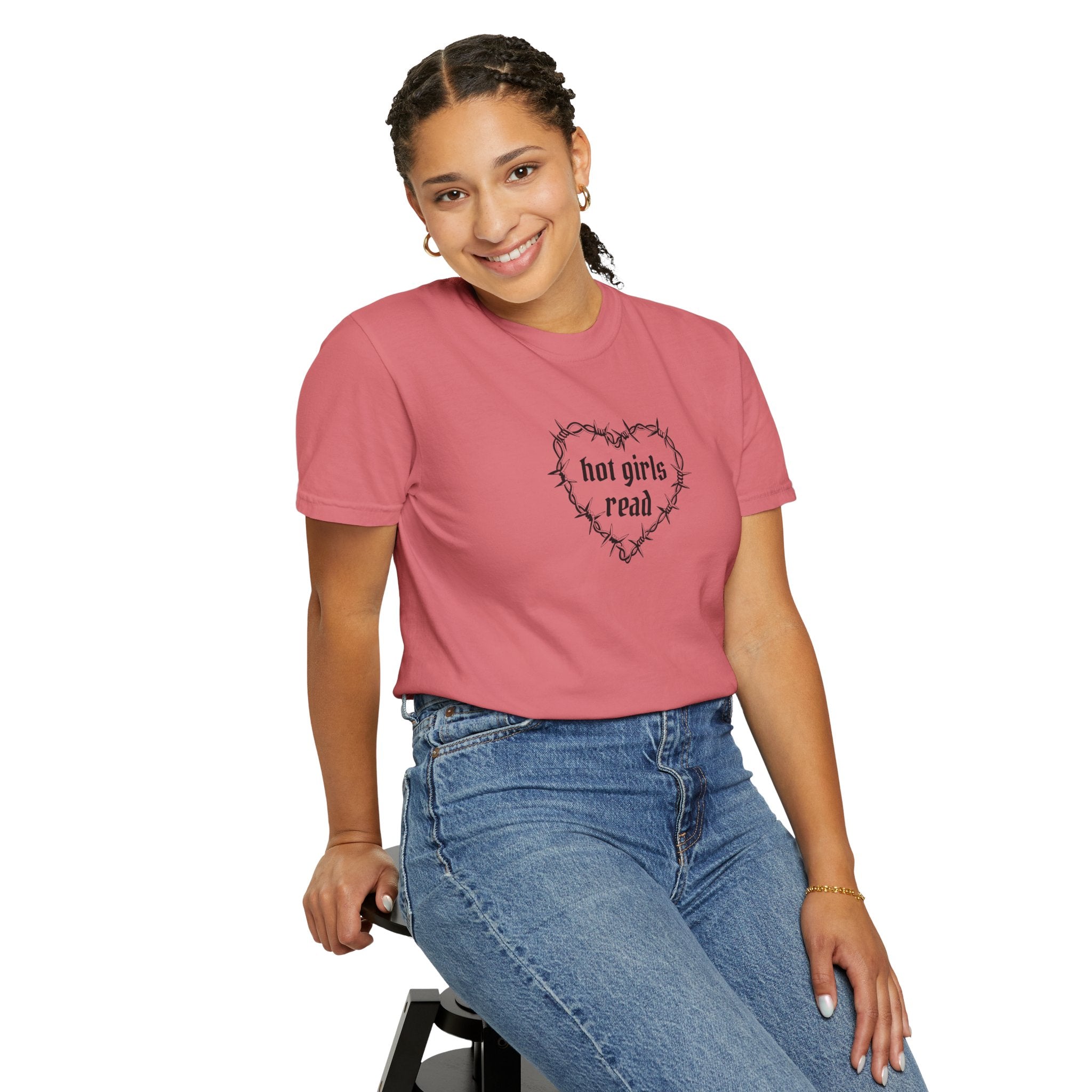 Hot Girls Read Comfort Color Tee