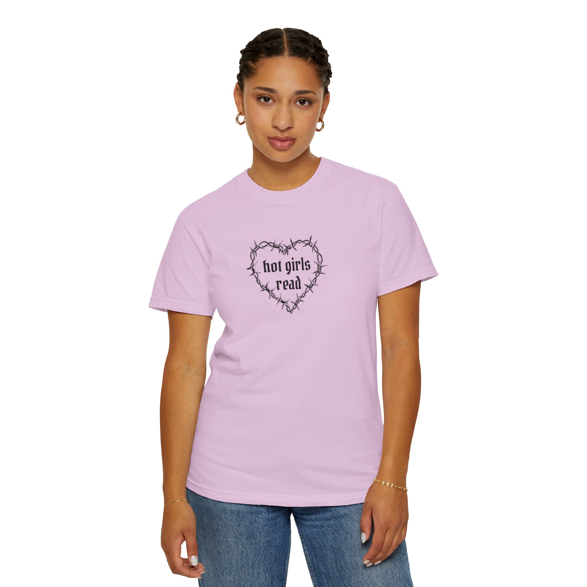 Hot Girls Read Comfort Color Tee