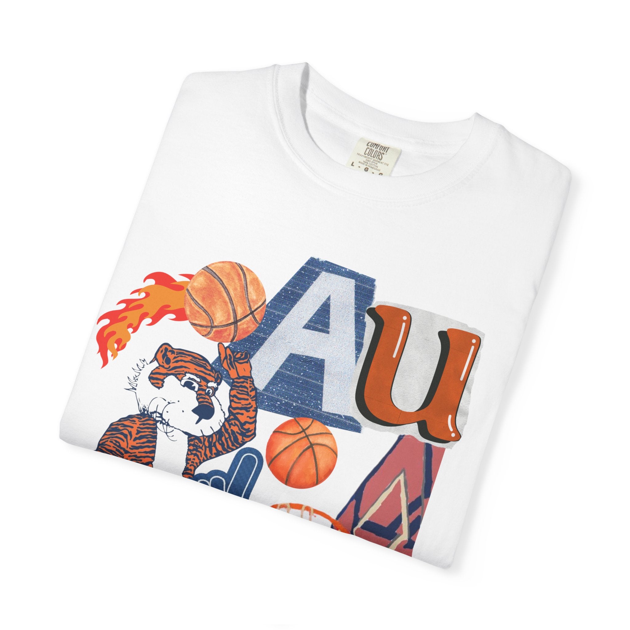 Vintage-Inspired Basketball T-Shirt for Sports Fans