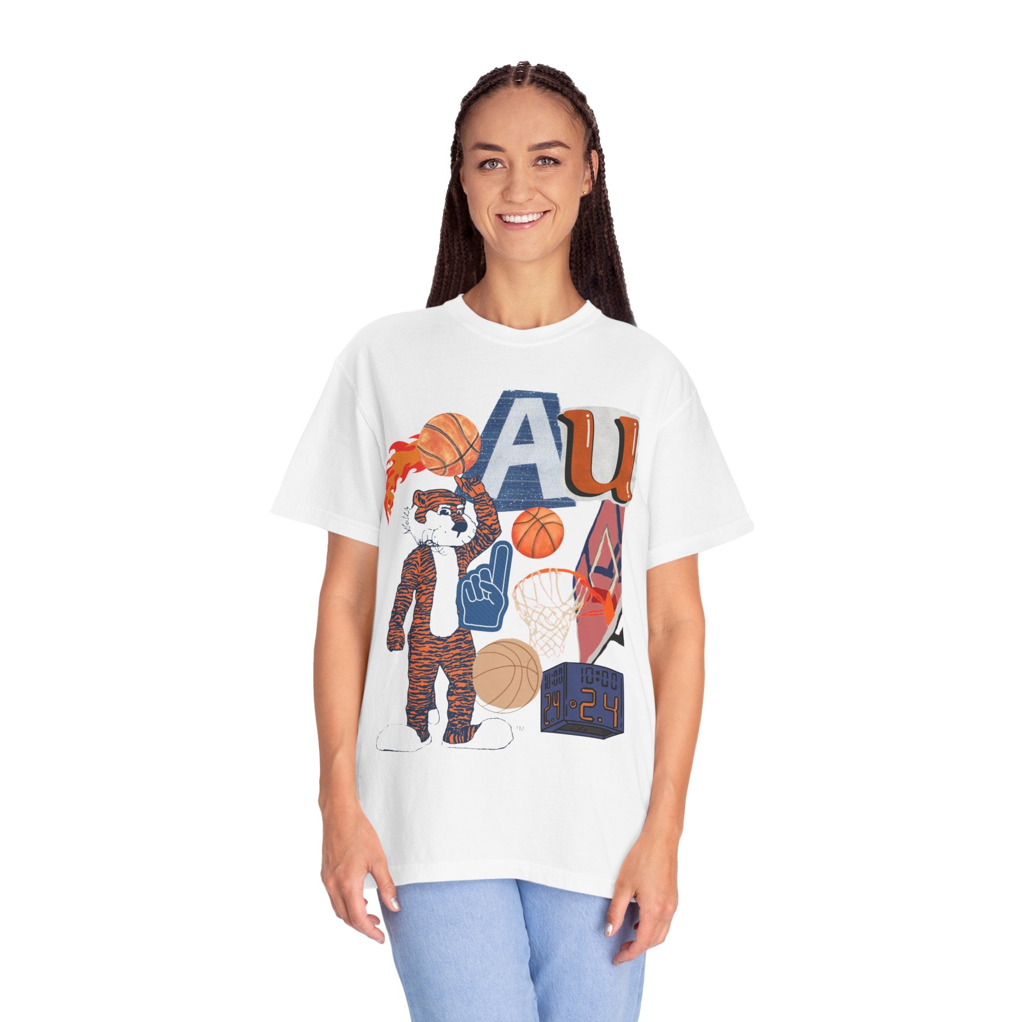 Vintage-Inspired Basketball T-Shirt for Sports Fans
